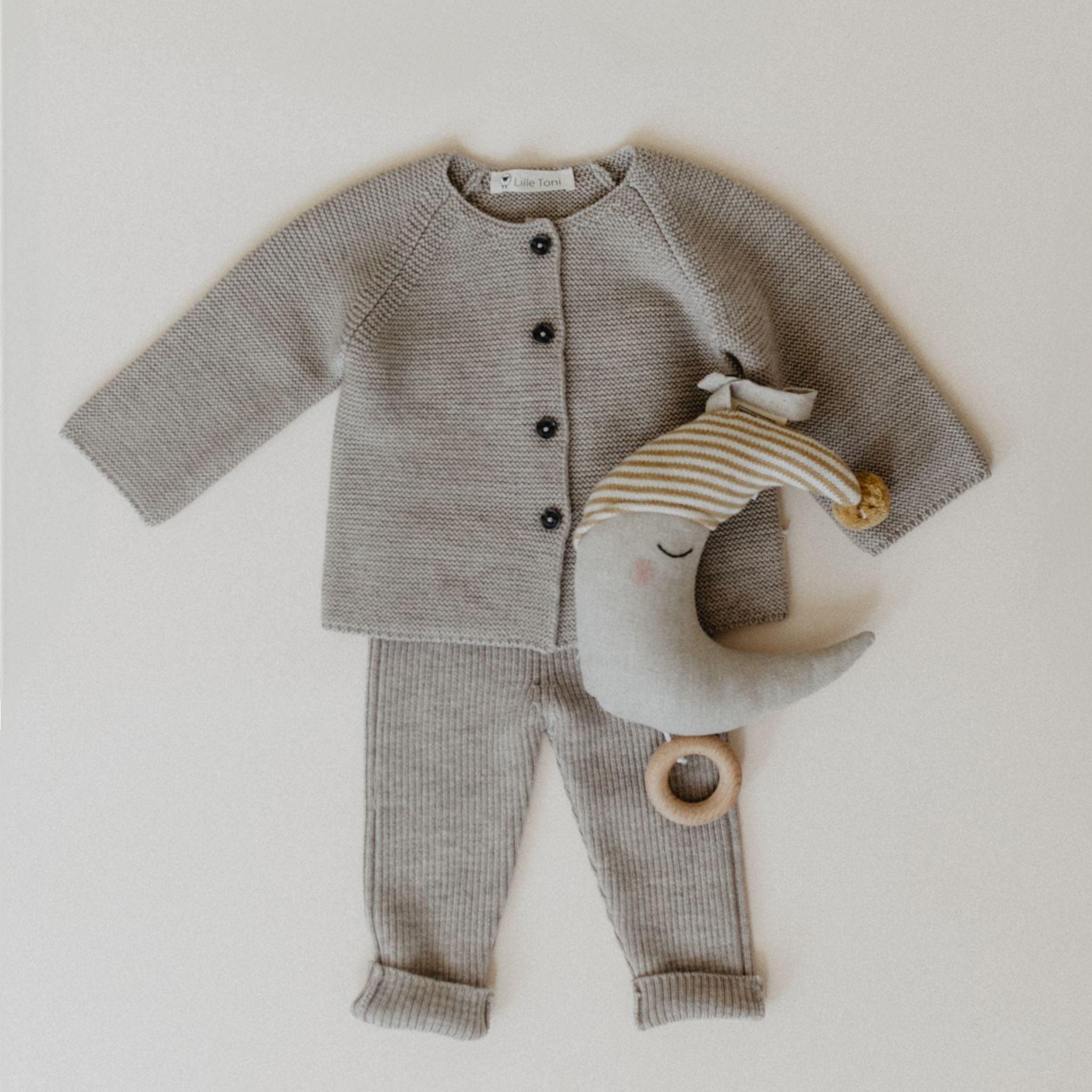 Cardigan "Emil" in new sand